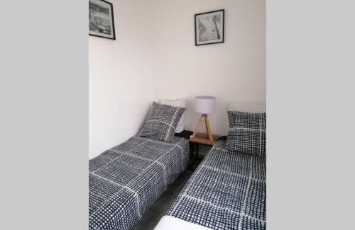 Longjumeau Apartment | Jolie F2, 4 pers, à 25 min de Paris, 15min d'orly