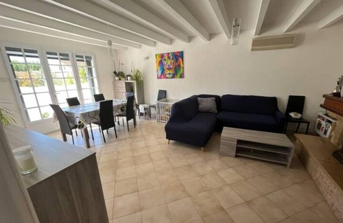 Saint-Martin-de-Crau House | Jolie Maison Avec Piscine