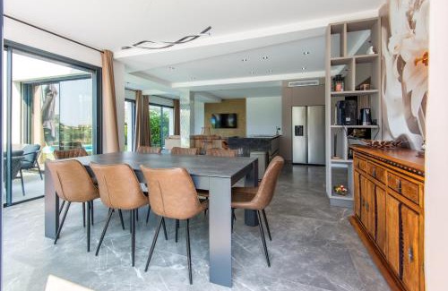 Menton House | Jolie maison au calme