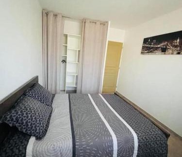 Ouveillan Villa | Jolie maison de village 2 chambres