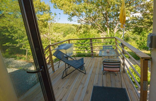 Pardailhan House | Jolie Maison Pour 2 Pers. Avec Piscine Partagée et Jardin à Pardailhan