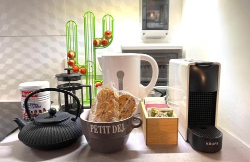 Vitry-sur-Seine Apartment | Jolie Mini Maison Lovely Tiny House