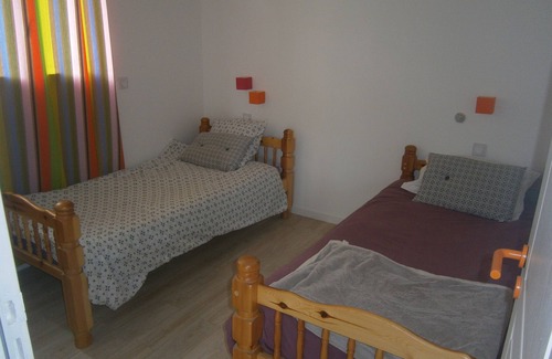Anneville-sur-Mer Bed & Breakfast | Jolie Petite Demeure Proche de la mer