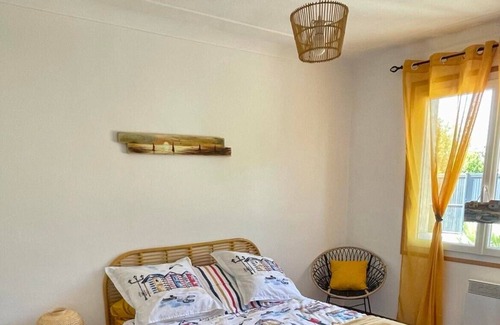 Le Chateau-d'Oleron Villa | Jolie Villa Avec Jacuzzi : "Au P'tit Bonheur"