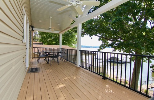 Rocky Mount House | JOMO - Unit 3 TriTerrace *Relax Lakefront *Enjoy Fam