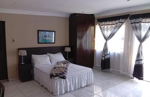 Welkom House | Jomus Guest House
