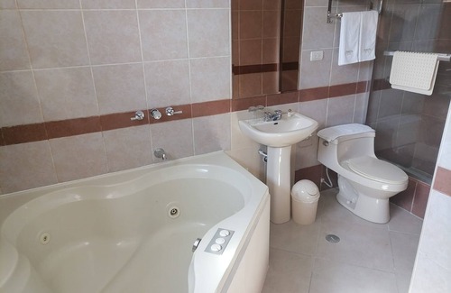 Cercado Chiclayo Hotel | Joneya Hotel