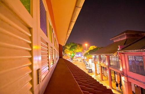 Tetek Hotel | JonkeRED Heritage Hotel