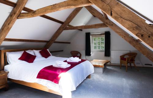 Liskeard House | Jopes Mill and Lodge