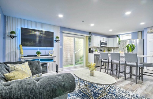 Magnolia House | Joppatowne Home w/ Private Deck & Fireplace!