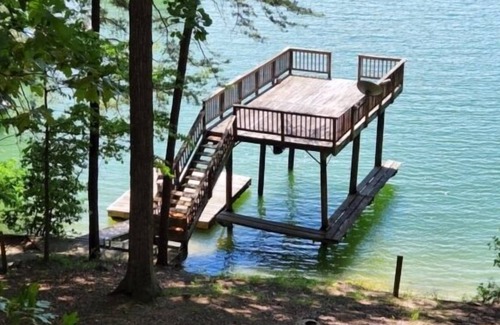 North Shore House | Jordan's Chalet - Wifi, A-Frame Chalet, Great View.