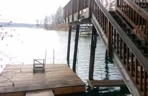North Shore House | Jordan's Chalet - Wifi, A-Frame Chalet, Great View.