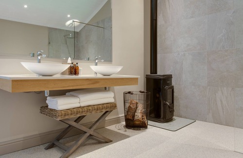 Trawal House | Jordan Wines Luxury Suites