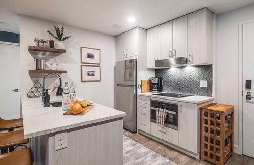 Park City Cottage | Jordanelle Sunrise Modern Condo, Gondola Access, Year-round Outdoor Fun