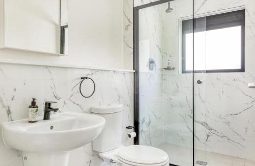 Bloubergstrand Apartment | Joseph's Place Sandown CAPE TOWN