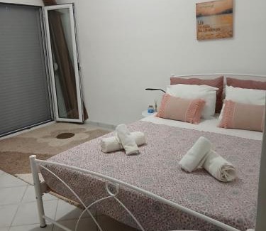 Lefkimmi House | Josephine's House