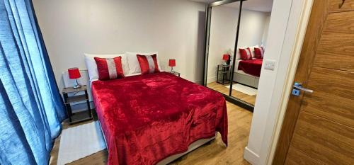 Lambeth House | Josh Double Room