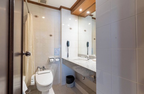 Khlong Tan Hotel | Journeyhub Sukhumvit 26 Bangkok