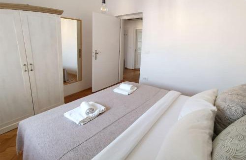Dorcol Apartment | Jovanova