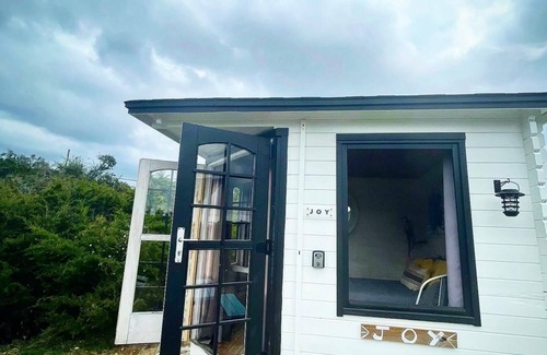 Dripping Springs Cabin | Joy Cabin @ 13 Acres - Yoga/Hike/Meditate