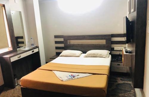 Bommasandra Hotel | Joy Lux Stay