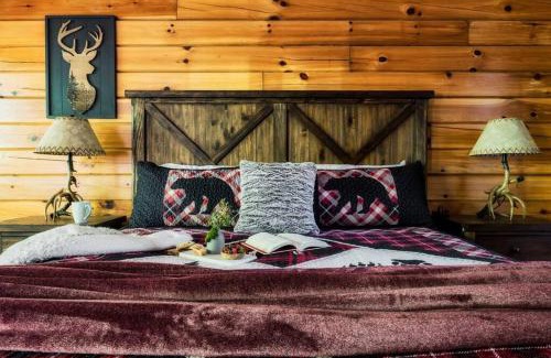 Sevierville Villa | Joy's Retreat Cabin