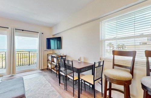 Jacksonville Beach Apartment | Joyful on Jax Beach