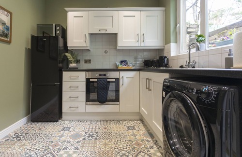 Carrickfergus House | Joymount Cottage - Two Bedroom