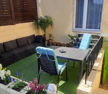 Oberhausen Apartment | Joys Ferienwohnung