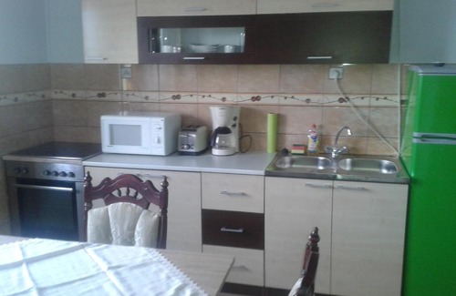 Balatonkeresztur House | József Apartman