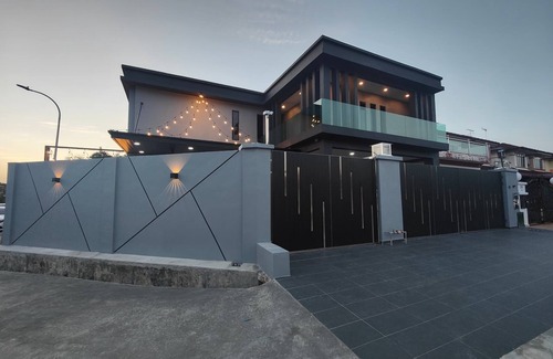 Taman Daya Villa | JPP Homestay
