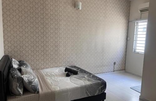 Taman Setia Indah House | JRC homestay