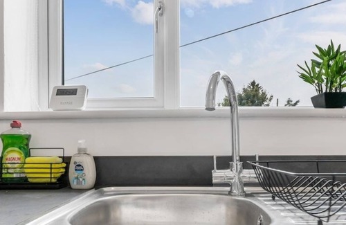 Weston on Trent Apartment | JRR STAYS 2Bed Sleeps 4 - Coventry CV2