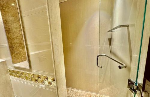Deira Apartment | JSCOM Grand Residence ABU HAIL