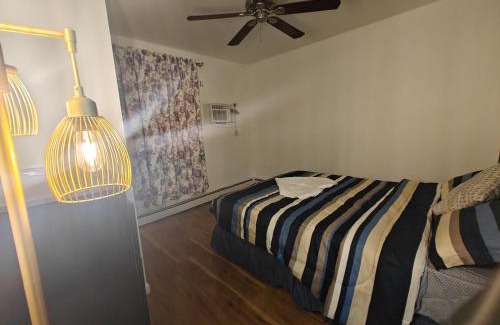 Jersey City Apartment | JSQ Apartment, 5 Mins from PATH Station