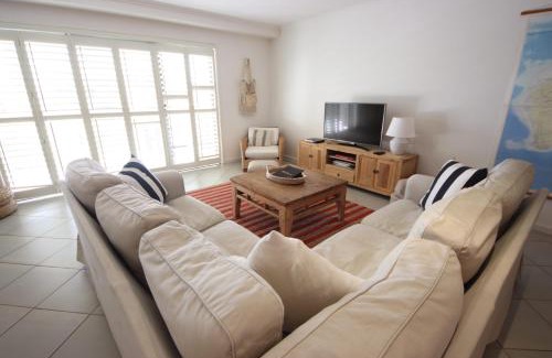 South West Rocks Apartment | Jubilee Apartment Unit 10 of 2 Paragon Ave South West Rocks -No Sheets or Towels Provided