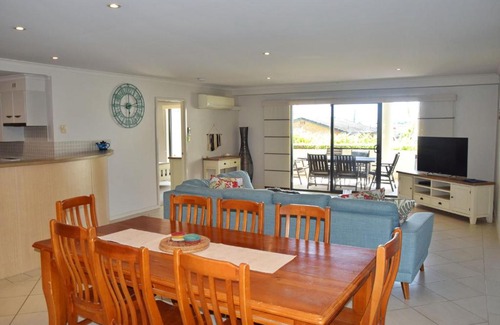 South West Rocks Apartment | Jubilee Apartment 04 - Bring your own linen
