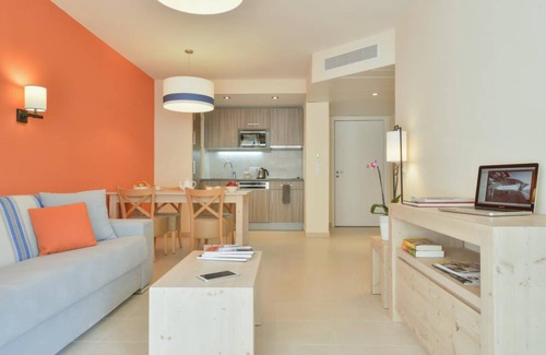Roquebrune-Cap-Martin Apartment | Julia Augusta 3p 6p