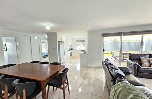 Waterhouse House | Julia's - Close to the heart of Robe