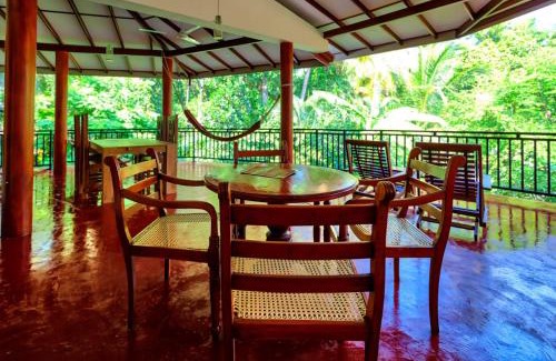 Debarawewa Hotel | Julia Safari Inn