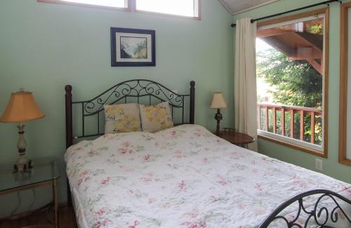 Brookings House | Julie's Cabin