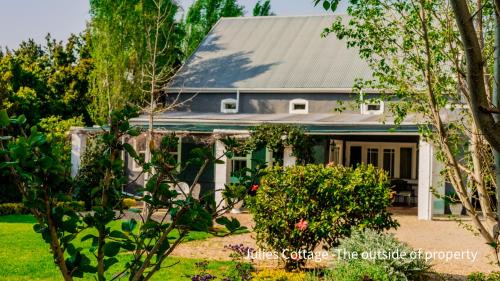 Riebeek Kasteel Apartment | Julie's Cottage