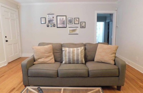 Decatur House | Juliet Manor in Historic Districtnn
