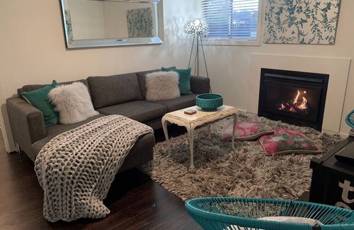 Daylesford House | Juliet's Hideaway - beautiful cottage with jacuzzi