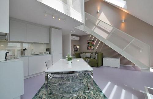 Alsergrund Apartment | Julius 26 - Duplex Apartment, Modern Charm in Vienna