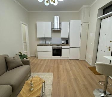Tuscolano Apartment | JULIX - Roma Quadraro Apartment