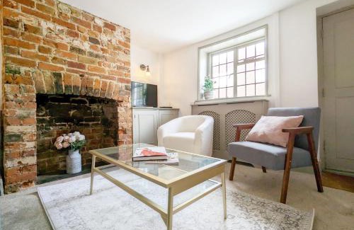 Bognor Regis House | June Cottage
