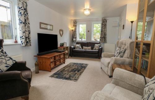 Wool House | June Cottage