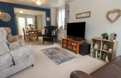 Wool House | June Cottage