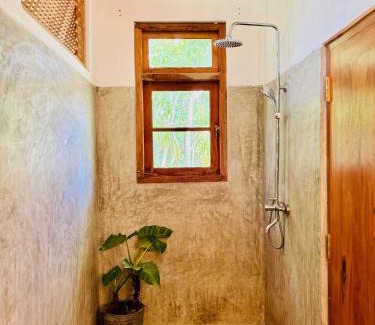 Koggala Cabin | Jungle Breeze